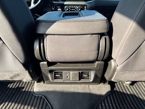 Used 2024 Chevrolet Silverado 2500 LT w/ Convenience Package AWD/4WD image 25