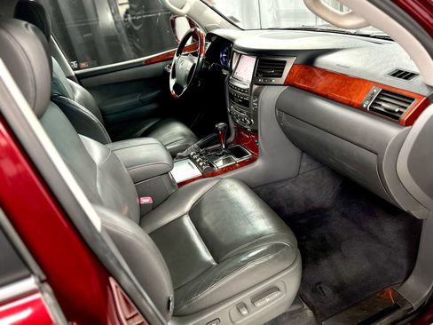 Used 2008 Lexus LX 570 4WD image 21