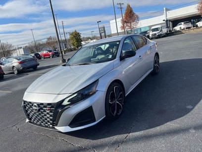 Used 2024 Nissan Altima 2.5 SR