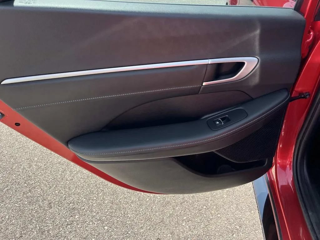 Used 2020 Hyundai Sonata Limited FWD image 19