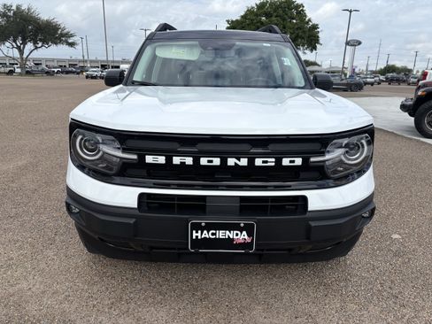 Certified 2024 Ford Bronco Sport Outer Banks w/ Tech Package AWD/4WD image 6