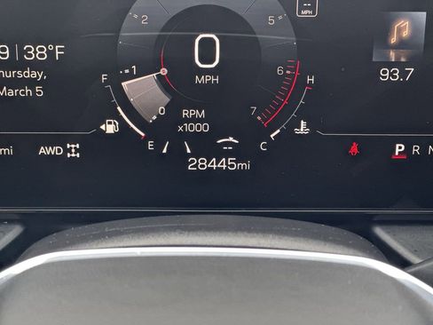 Certified 2025 GMC Terrain Elevation image 12