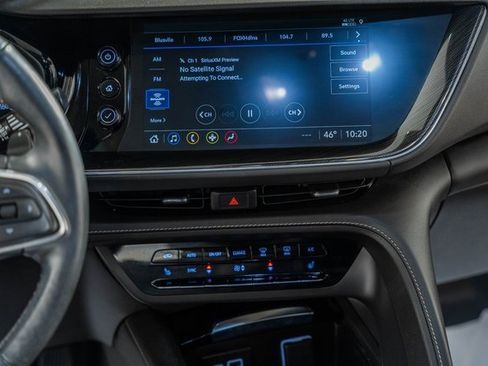 Used 2023 Buick Envision Essence image 21