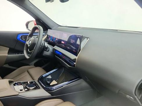 Used 2025 BMW X3 xDrive30i image 21