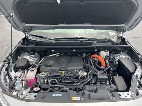Used 2024 Toyota RAV4 XLE w/ Convenience Package image 13