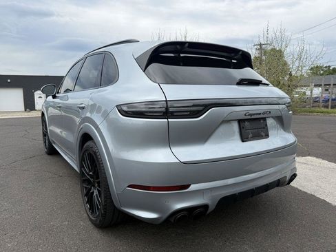 Used 2021 Porsche Cayenne GTS AWD/4WD image 11