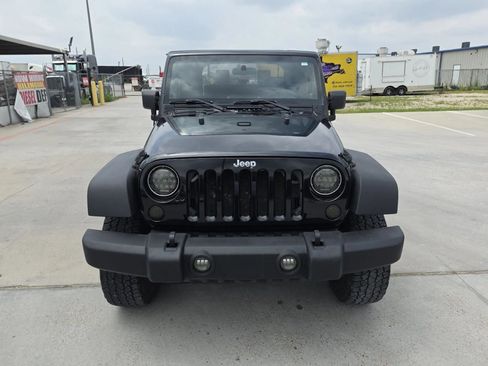 Used 2008 Jeep Wrangler X AWD/4WD image 4