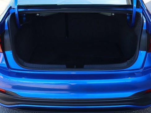 Used 2022 Volkswagen Jetta SE FWD image 24