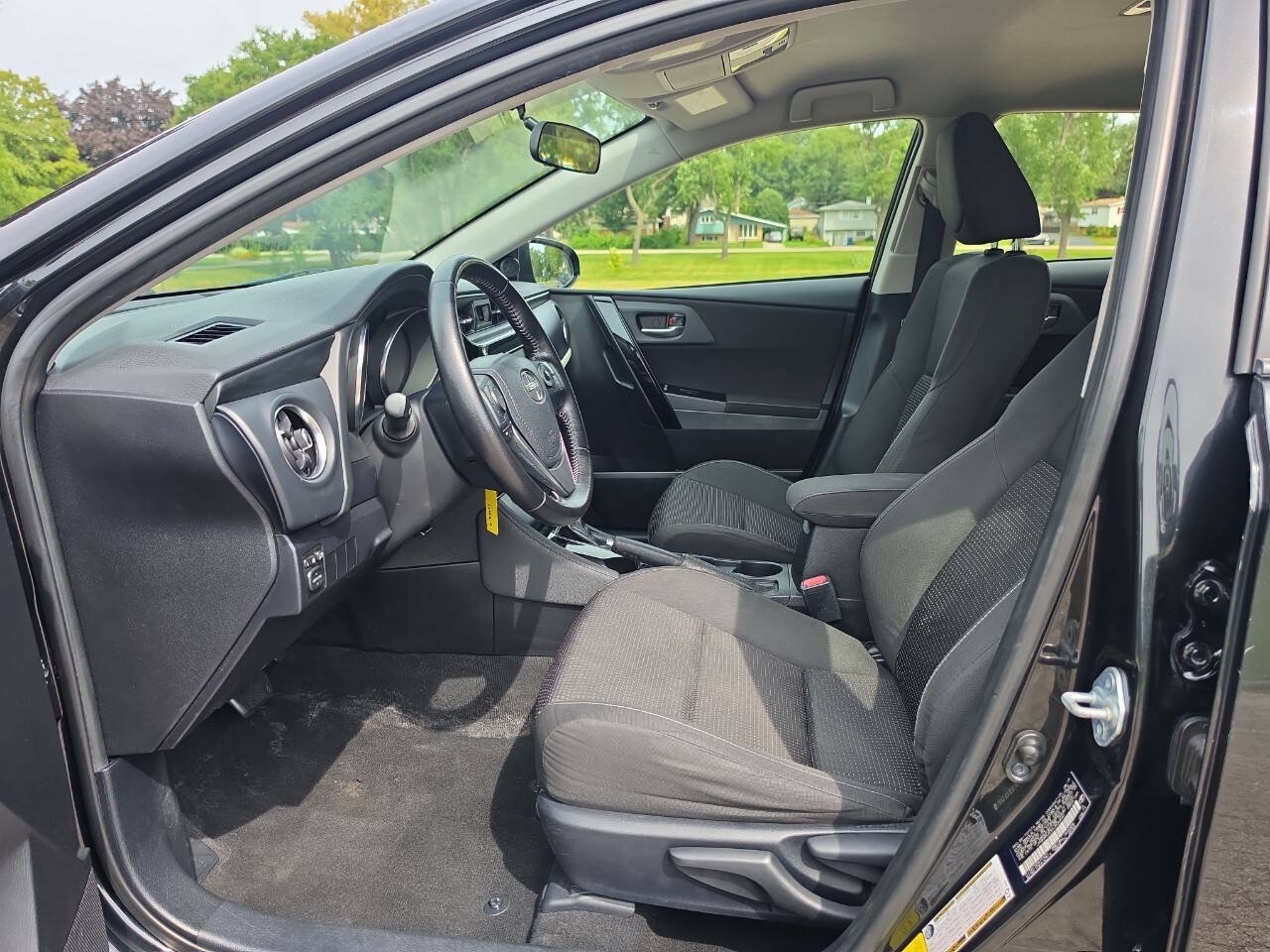 Used 2016 Scion iM FWD image 9