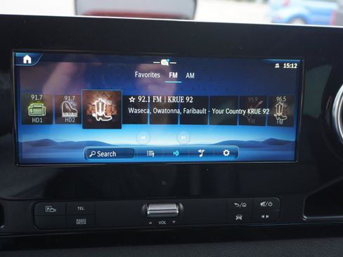 Used 2025 Mercedes-Benz Sprinter 2500 image 16