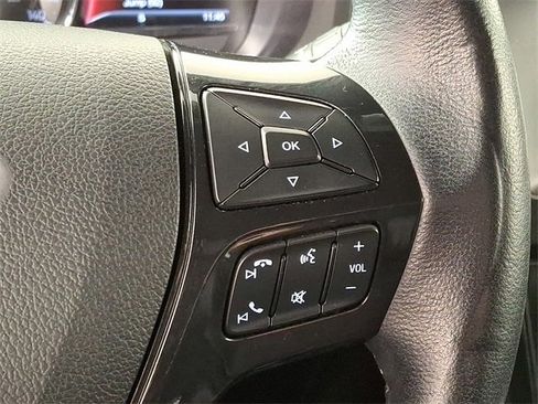 Used 2017 Ford Explorer XLT w/ Equipment Group 202A image 23