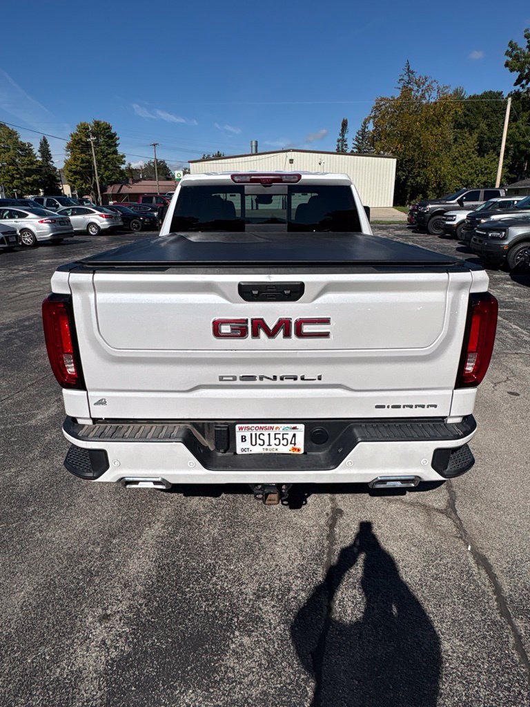 Used 2024 GMC Sierra 1500 Denali w/ Technology Package AWD/4WD image 3
