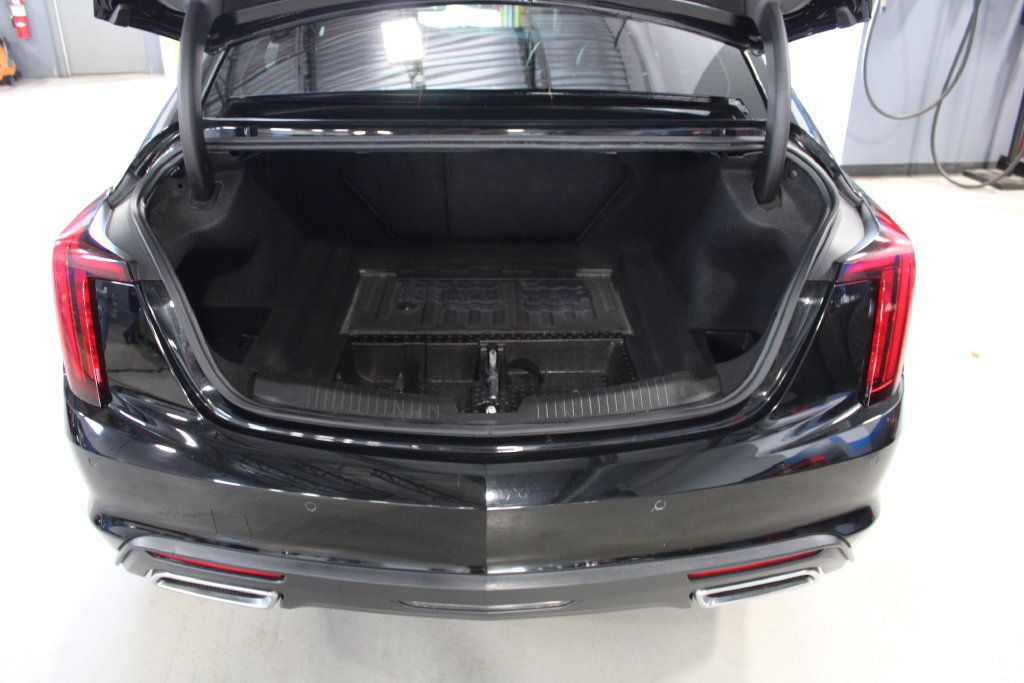 Used 2024 Cadillac CT5 Luxury w/ Sun And Sound Package AWD/4WD image 22