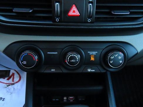 Used 2020 Kia Forte LXS image 25