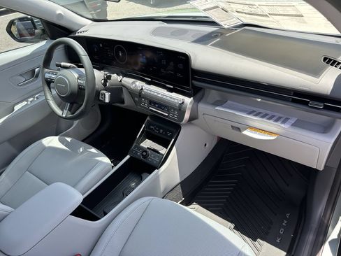 New 2026 Hyundai Kona Limited FWD image 17