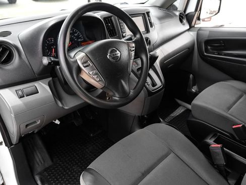 Used 2021 Nissan NV200 S w/ Back Door Glass Package FWD image 2