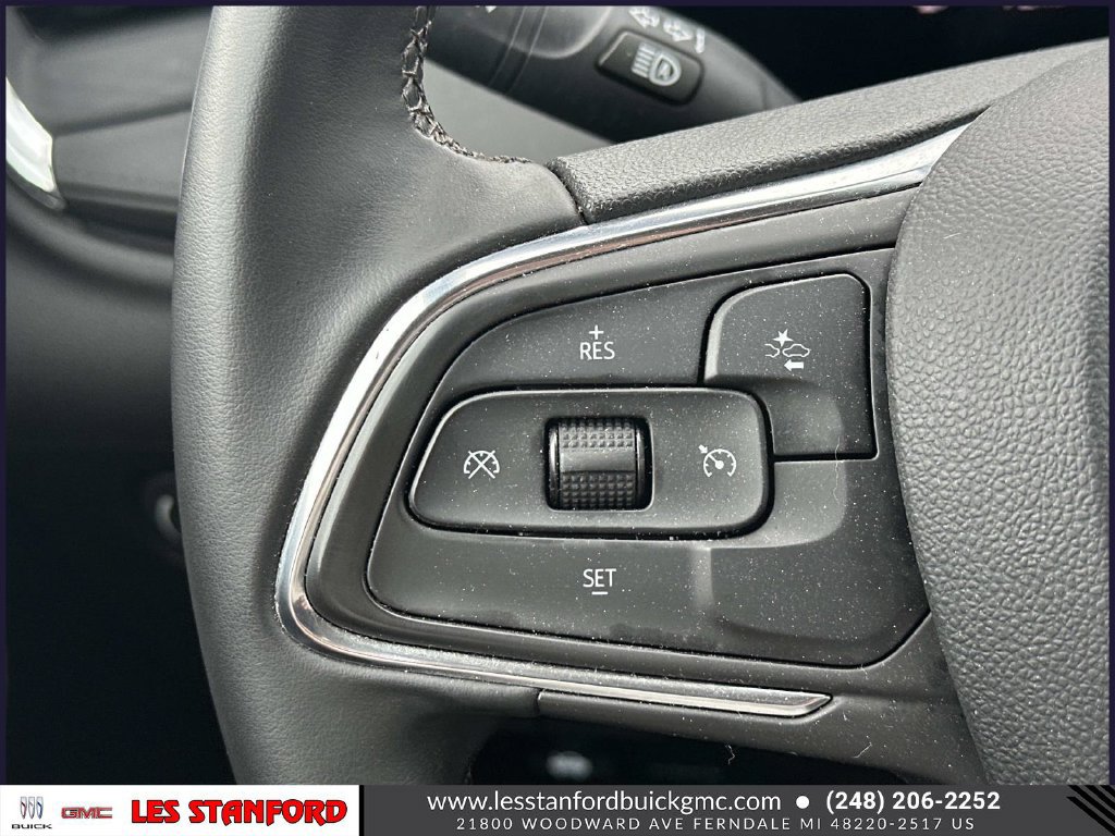 Certified 2025 Buick Encore GX Sport Touring FWD image 23