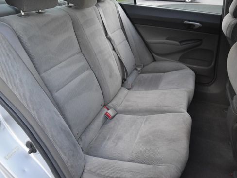 Used 2011 Honda Civic LX image 7