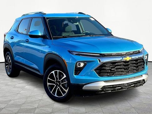 New 2026 Chevrolet TrailBlazer LT image 2