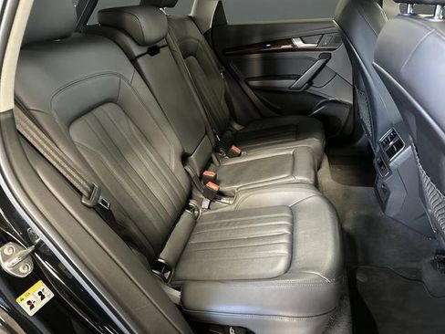Used 2019 Audi Q5 2.0T Premium image 28