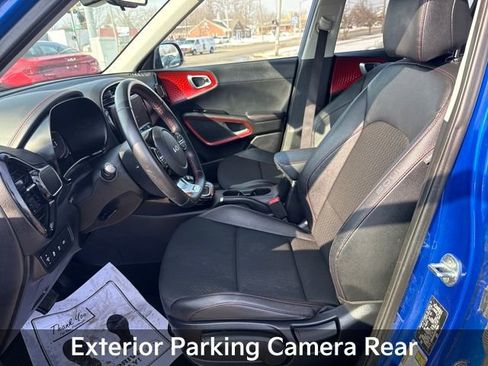 Used 2023 Kia Soul GT-Line image 11