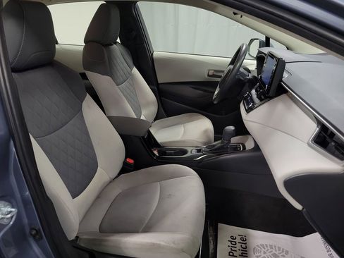 Used 2022 Toyota Corolla LE image 24