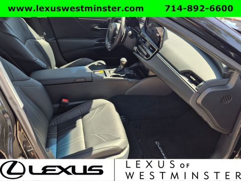 Certified 2024 Lexus ES 300h w/ Accessory Package (Z1) FWD image 5