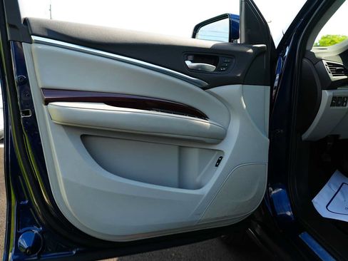 Used 2016 Acura MDX SH-AWD image 16