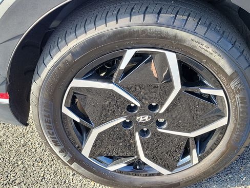 Certified 2024 Hyundai Ioniq 5 SEL RWD image 25
