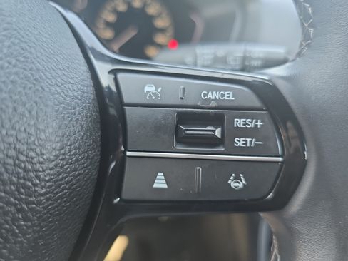 Used 2024 Honda Civic Sport image 17