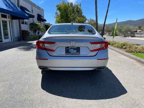 Used 2019 Honda Accord Sport image 6