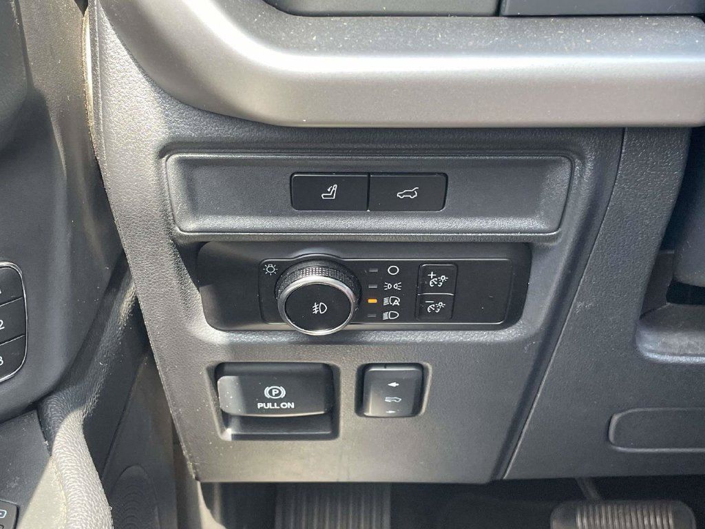 Certified 2023 Ford Expedition Max XLT RWD image 27