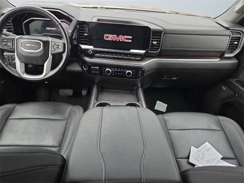 Used 2024 GMC Sierra 2500 SLT w/ SLT Premium Package image 10