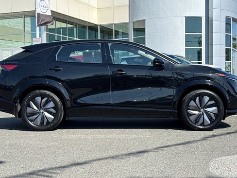 Certified 2023 Nissan Ariya AWD image 3