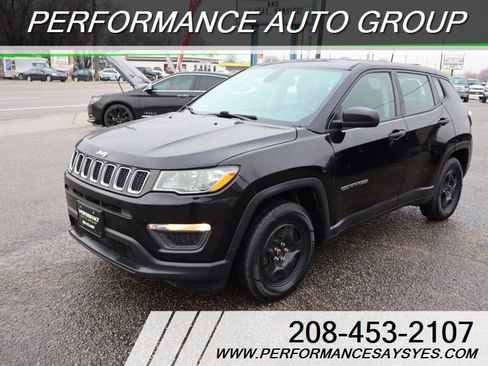 Used 2018 Jeep Compass Sport image 3