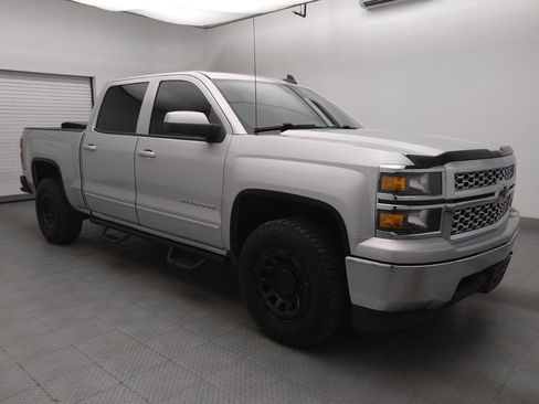 Used 2015 Chevrolet Silverado 1500 LT AWD/4WD image 11