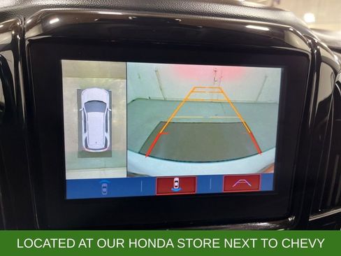 Used 2019 Chevrolet Traverse LT w/ LT Premium Package image 18