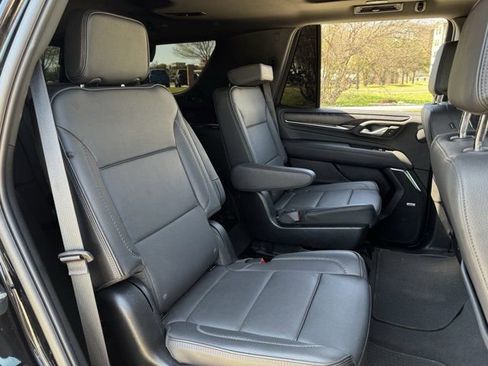Used 2024 GMC Yukon Denali AWD/4WD image 33