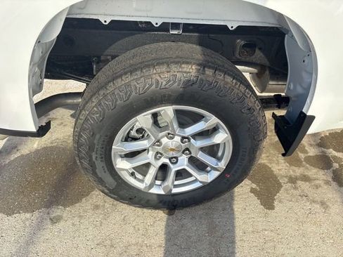 New 2026 Chevrolet Silverado 1500 LT image 9