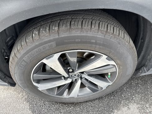 Used 2019 Lexus NX 300h AWD w/ Premium Package image 5