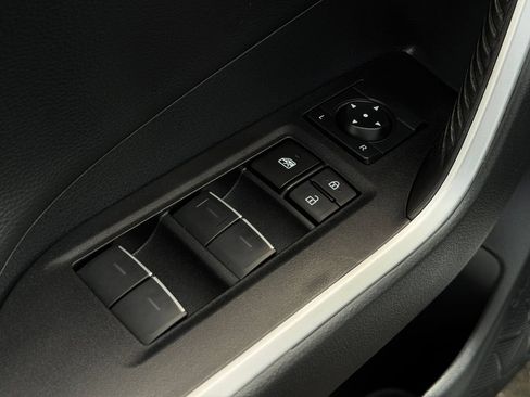 Used 2023 Toyota RAV4 XSE AWD/4WD image 11