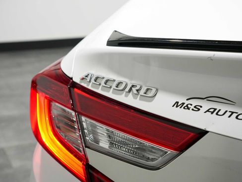 Used 2021 Honda Accord Sport image 12