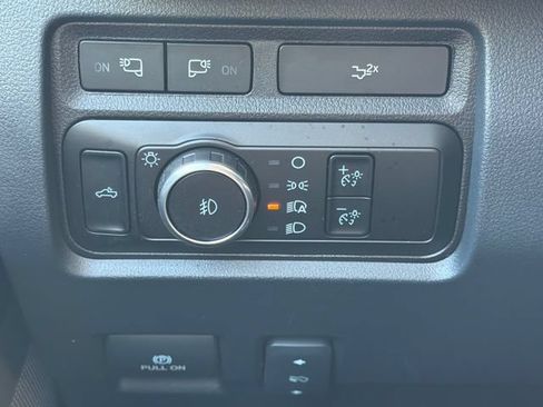 Used 2024 Ford F250 Lariat w/ Lariat Ultimate Package AWD/4WD image 37