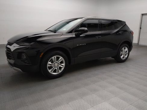 Used 2019 Chevrolet Blazer LT image 2