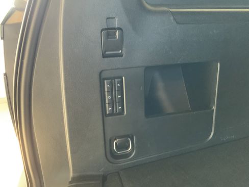 Used 2020 Ford Expedition Max Limited AWD/4WD image 25