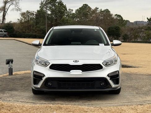 Used 2019 Kia Forte S w/ S Premium Package image 2