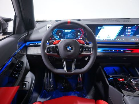 New 2026 BMW M5 image 11