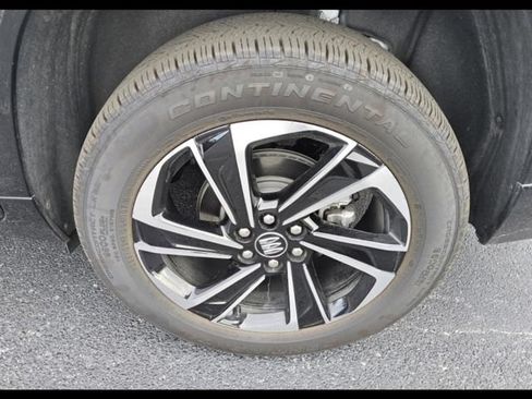 Used 2026 Buick Enclave Sport Touring FWD image 4