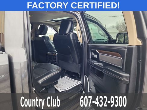 Used 2022 RAM 2500 Laramie image 31