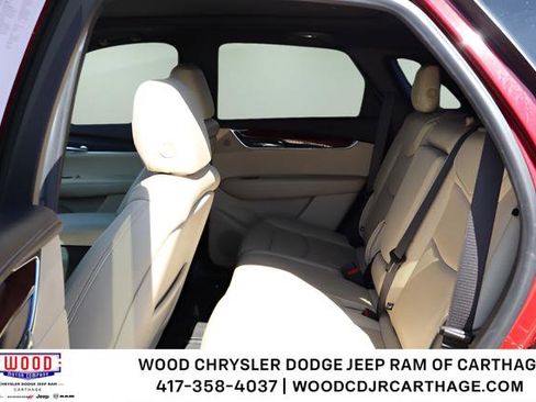 Used 2019 Cadillac XT5 Luxury FWD image 28